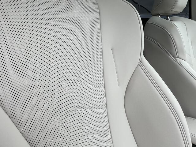 BMW X1 xDrive25e xLine | 19" | Trekhaak | Panorama | Stoel/Stuurverwarming | Voorbereiding Driving Assistant Plus