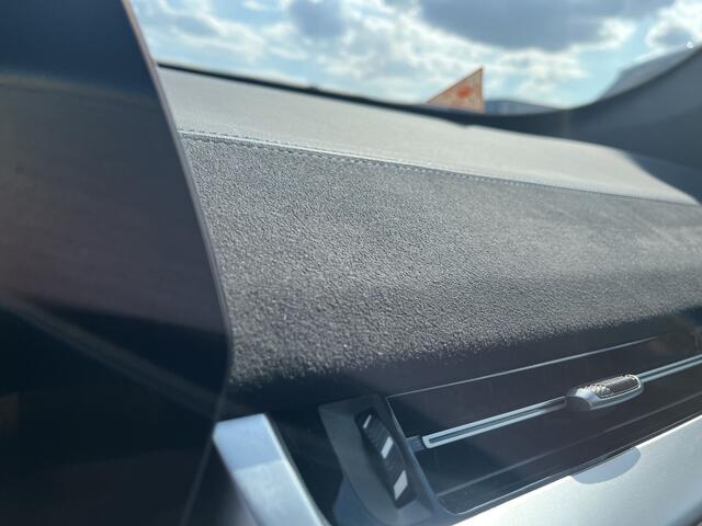 BMW X1 sDrive20i M-Sport | Panorama | Camera |
