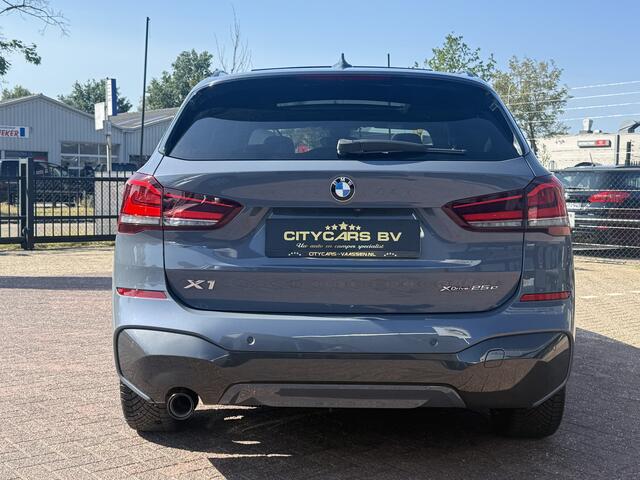 BMW X1 xDrive25e M sport plug-in hybride full options soh 86.9% pano navi climate ctr M spoiler pakket leder camera led dealer onderhouden