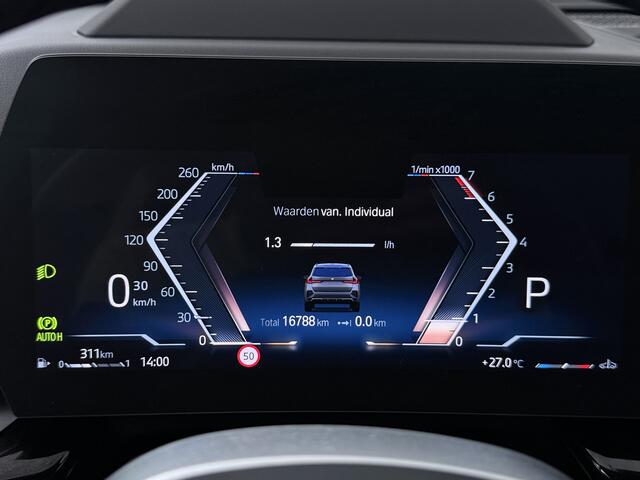 BMW X1 sDrive18i M-Sport | Trekhaak | Panoramadak | Innovation pack | Nederlandse Auto | 1e eigenaar |