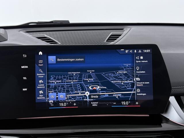 BMW X1 sDrive18i M-Sport | Trekhaak | Panoramadak | Innovation pack | Nederlandse Auto | 1e eigenaar |