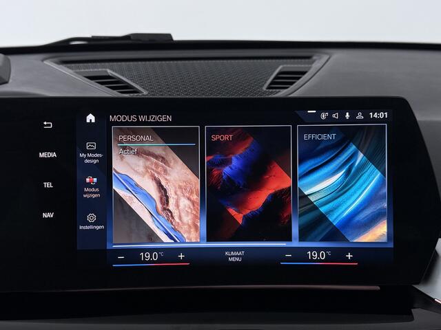 BMW X1 sDrive18i M-Sport | Trekhaak | Panoramadak | Innovation pack | Nederlandse Auto | 1e eigenaar |