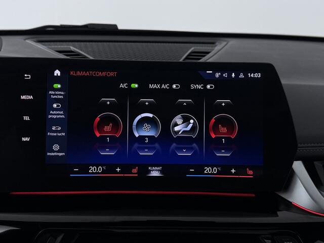 BMW X1 sDrive18i M-Sport | Trekhaak | Panoramadak | Innovation pack | Nederlandse Auto | 1e eigenaar |