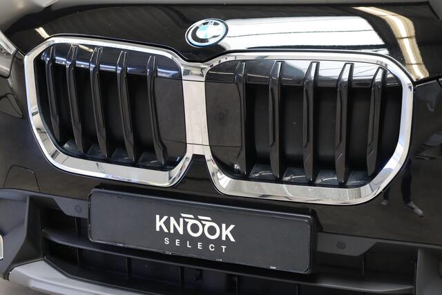 BMW X1 xDrive25e Executive Automaat / Navigatiesysteem / Climate Control / LED / M Dakreling / Active Guard / Parkeerhulpsysteem / DAB / Cruise Control
