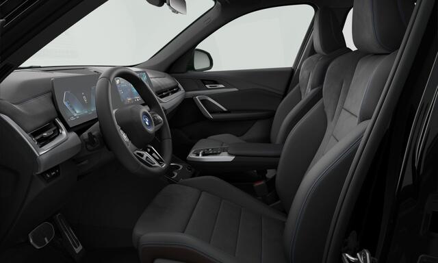 BMW X1 xDrive25e M-Sport | Panorama | 18"