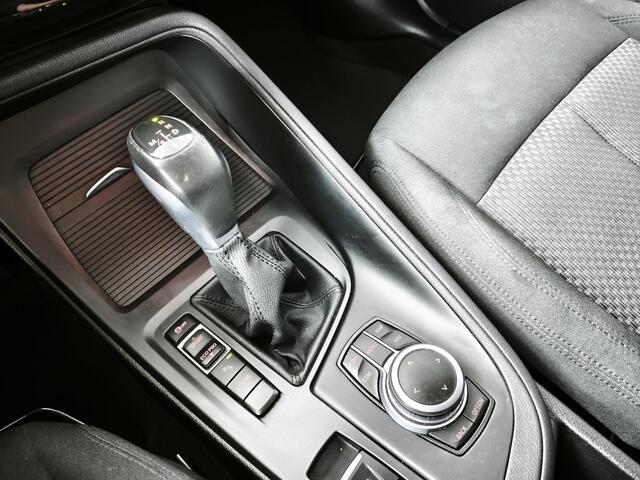 BMW X1 xDrive25e | Navigatie | Parkeersensoren | Climate Control |