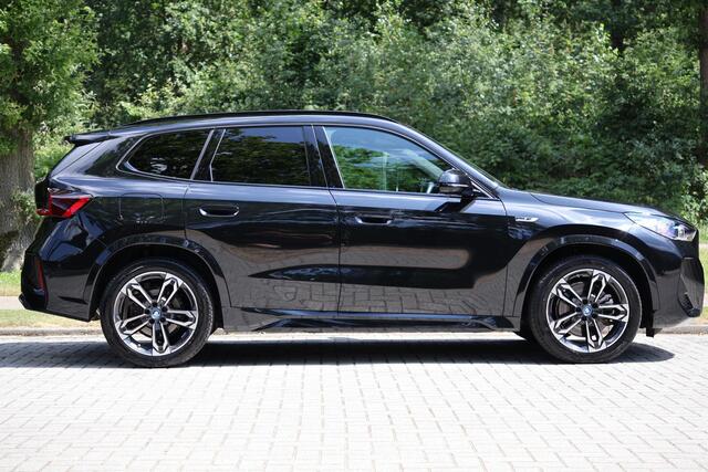 BMW X1 xDrive30e M-Sport | Pano | HUD | H&K | Drive Ass Pro | 360 cam | Memory | Keyless | Etc.