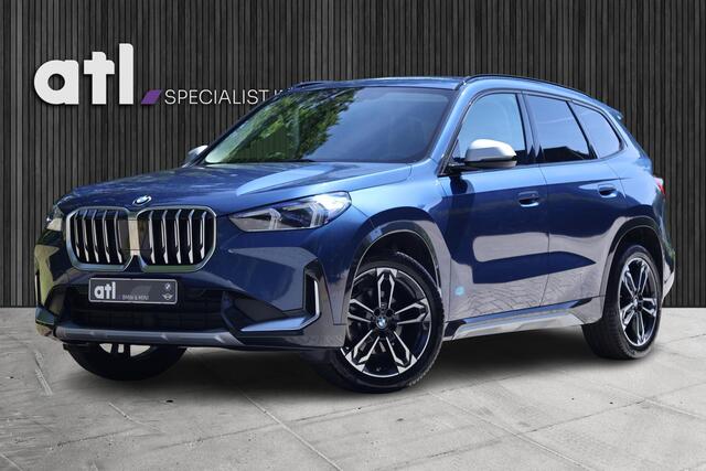 BMW X1 sDrive18i Elektrische trekhaak, Adaptieve LED, Stuurwielverwarming, DAB, X-Line, Keyless, Memorystoelen, etc.