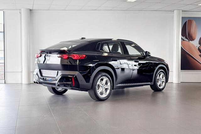 BMW X2 iX2 eDrive20 | Driving Assistant Plus | Achteruitrijcamera |