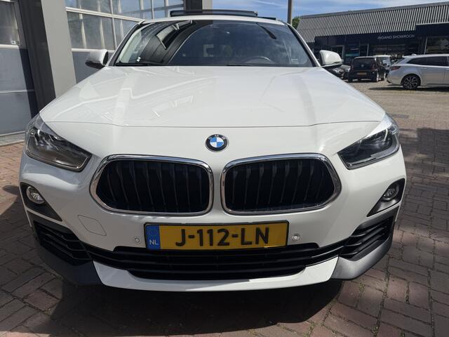 BMW X2 sDrive18i High Executive Automaat,Schuifdak,Navi,Pdc 2019 Km 90.000 Nap 2e eigen 141Pk