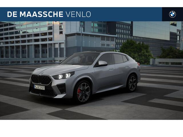 BMW X2 sDrive20i High Executive M Sport Automaat / Panoramadak / Trekhaak / Sportstoelen / M Adaptief onderstel / Comfort Access / Adaptieve LED / Parking Assistant Plus / Head-Up / Harman-Kardon