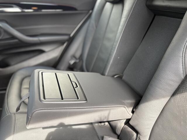 BMW X2 sDrive20i High Executive, climate/cruise/navi/leder/trekhaak
