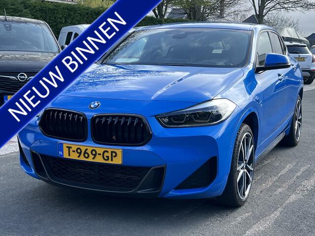 BMW X2 xDrive25e M-SPORT LEDER Kuipstoelen Head up Display