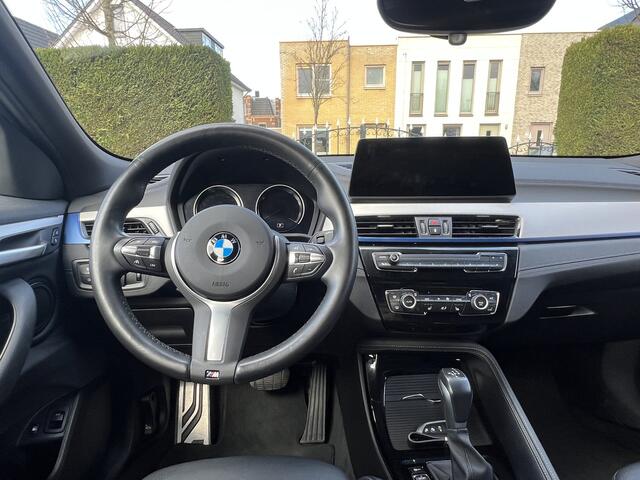 BMW X2 xDrive25e M-SPORT LEDER Kuipstoelen Head up Display