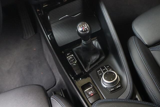 BMW X2 sDrive18i High Exec | M Sport | M | Dealer onderhouden