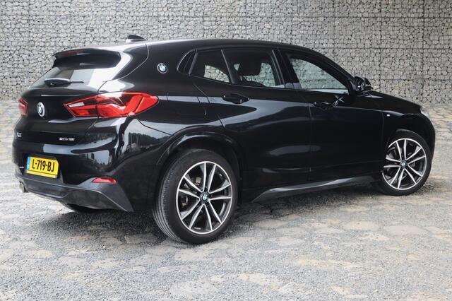 BMW X2 sDrive18i High Exec | M Sport | M | Dealer onderhouden
