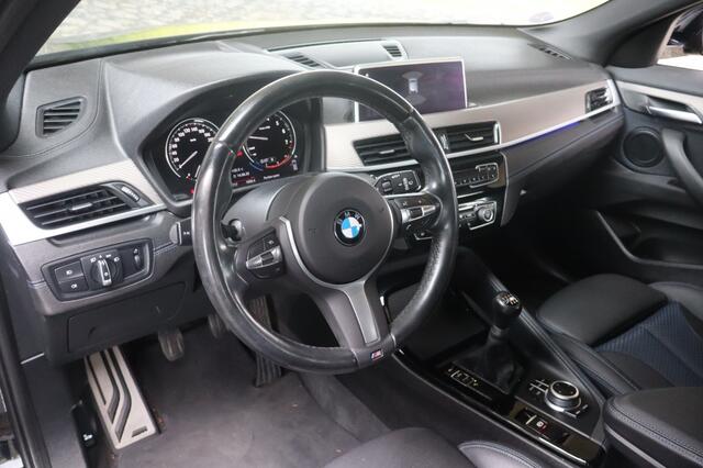 BMW X2 sDrive18i High Exec | M Sport | M | Dealer onderhouden