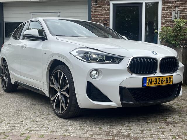 BMW X2 sDrive18i High Exe '18 Led M-Pakket Alcantara