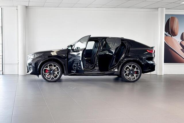 BMW X2 iX2 xDrive30 | M Sport Pro | Harman Kardon | Glazen Panoramadak | Trekhaak |