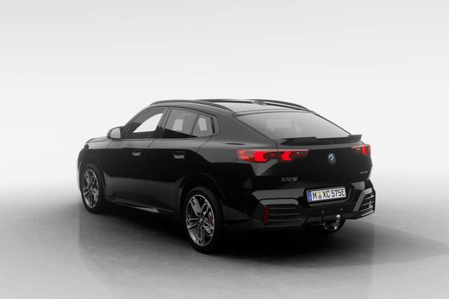 BMW X2 iX2 eDrive20 M Sport Edition | M Sport Pro | Innovation Pack | Comfort Pack | Trekhaak