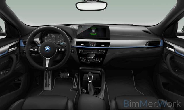 BMW X2 xDrive25e M-Sport Pano M-zetels HUD Camera El-klep 19inch