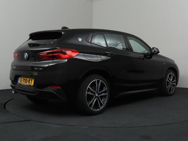 BMW X2 sDrive18i High Executive | M-Pakket! | Navigatie | LED | Cruise!