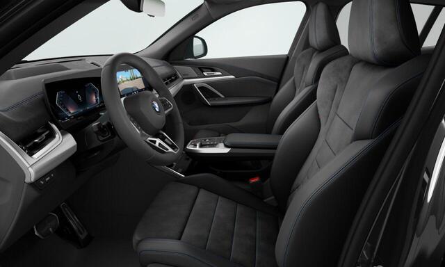 BMW X2 sDrive20i M Sportpakket Pro | Innovation Pack | Comfort Pack | Trekhaak