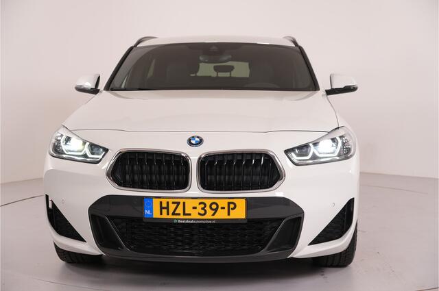 BMW X2 xDrive25e PHEV 220 pk M Sport | Stl. verw. | Camera |