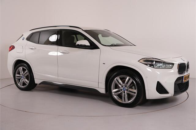 BMW X2 xDrive25e PHEV 220 pk M Sport | Stl. verw. | Camera |