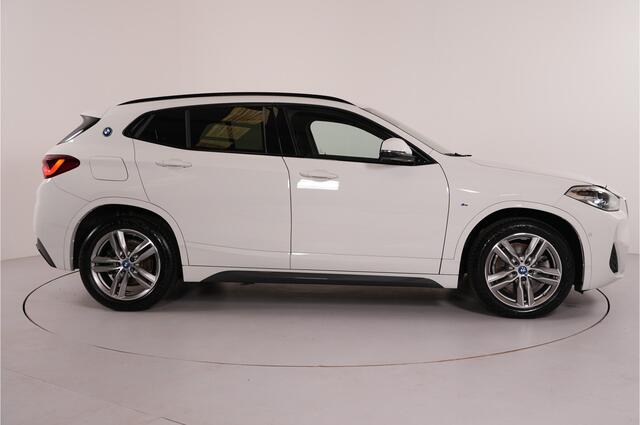 BMW X2 xDrive25e PHEV 220 pk M Sport | Stl. verw. | Camera |
