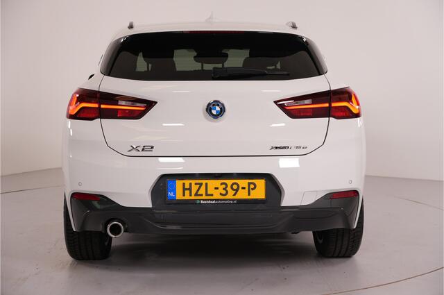 BMW X2 xDrive25e PHEV 220 pk M Sport | Stl. verw. | Camera |