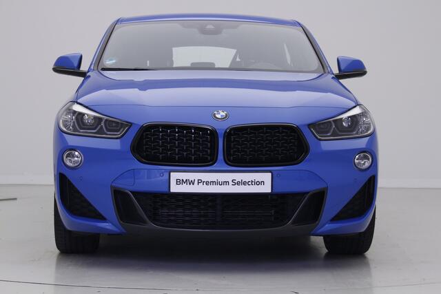 BMW X2 sDrive20i M-Sport | 19" | Camera | LED | M Misano Blau