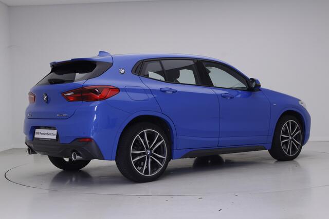 BMW X2 sDrive20i M-Sport | 19" | Camera | LED | M Misano Blau