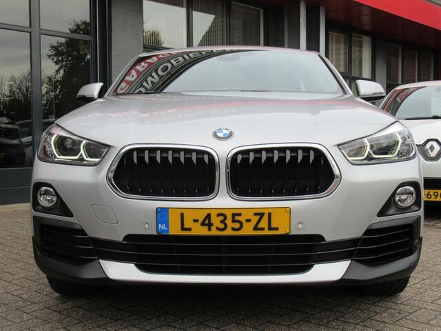 BMW X2 sDrive18i High Executive | Clima-Airco | Navigatie | Parkeersensoren | Incl. BOVAG Garantie | Bluetooth |