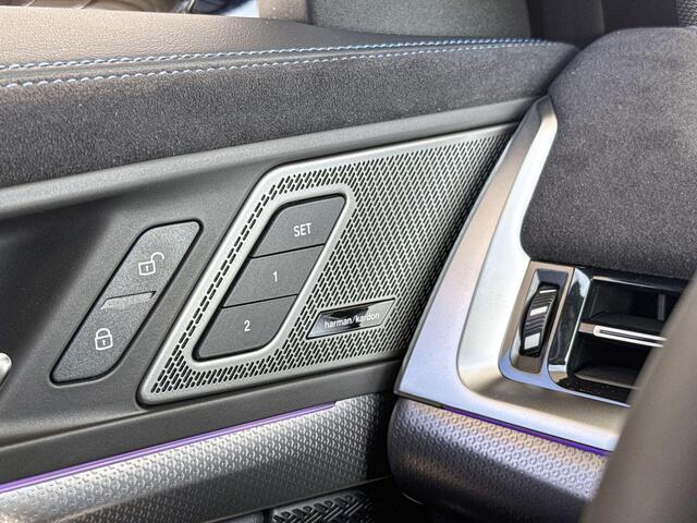 BMW X2 iX2 eDrive20 M Sportpakket Pro / Innovation Pack / Comfort Pack / Panoramadak / Elektrisch verstelbare stoelen / Driving Assistant Plus