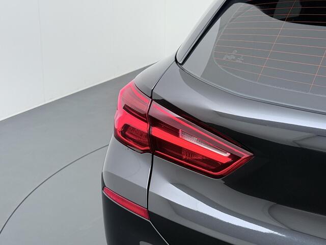 BMW X2 sDrive20i Executive Navi/LED/CruiseControle etc.