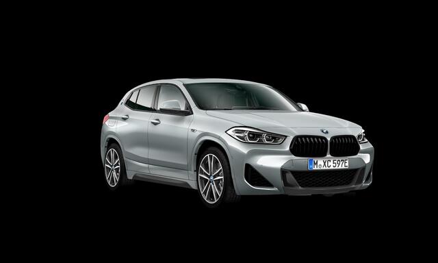 BMW X2 xDrive25e | M-Sport | Navigatie | Panorama | Half Leder | ACC | Camera | 19"LM | M Brooklyn Grau
