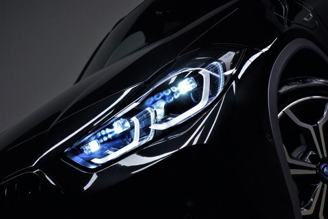 BMW X2 xDrive25e 220pk High Executive Automaat M-Sport 1e Eig. H.kardon/CarPlay/Head-Up/Camera/Keyless/Adap.cruise/Lmv19''