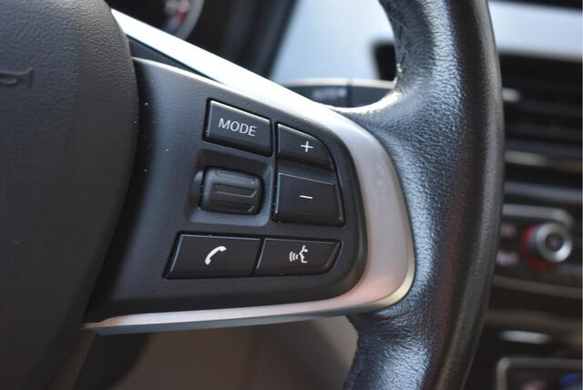 BMW X2 sDrive18i Executive Edition Head up, Afn. trekhaak, Elek. achterklep, Leder, Cruise, PDC