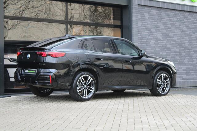 BMW X2 sDrive20i | BTW | M-SPORT | 360 CAMERA | HUD | KEYLESS | SPORTSTOELEN |