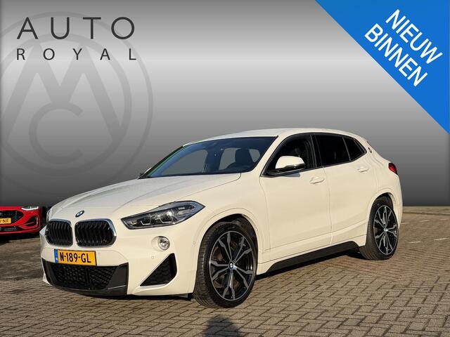 BMW X2 sDrive20i High Executive AUTOMAAT | LEDER | DODEHOEK DETECTIE | ACHTERUIT RIJ CAMERA | SPORT STOELEN| KEYLESS ENTRY/GO|NAVIGATIE | BI- XENON KOPLAMPEN | STOEL VERWARMING |