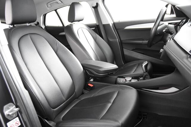 BMW X2 sDrive18i High Executive *Leer*Navigatie*Trekhaak