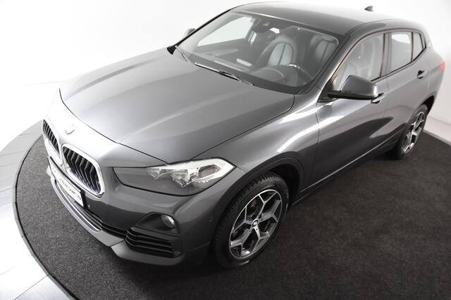 BMW X2 sDrive18i High Executive *Leer*Navigatie*Trekhaak