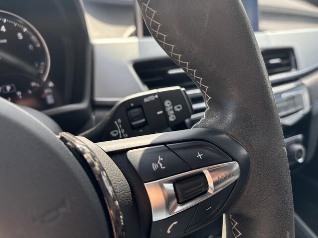 BMW X2 sDrive20i M-Sport Automaat High Executive Full LED / Navigatie / SP-Interieur