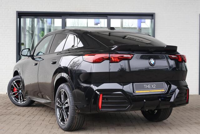 BMW X2 sDrive 20i | M Sportpakket | Premium Pack | Comfort Pack| Trekhaak | Showroom Selection