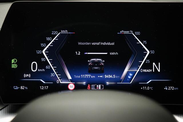 BMW X2 iX2 xDrive30 67 kWh M-Sport Pro | PANORAMADAK | SOH 100% | STOELVERWARMING | 20" | DRIVING ASSISTANT PLUS- PACK