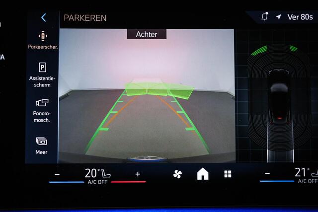 BMW X2 iX2 xDrive30 67 kWh M-Sport Pro | PANORAMADAK | SOH 100% | STOELVERWARMING | 20" | DRIVING ASSISTANT PLUS- PACK