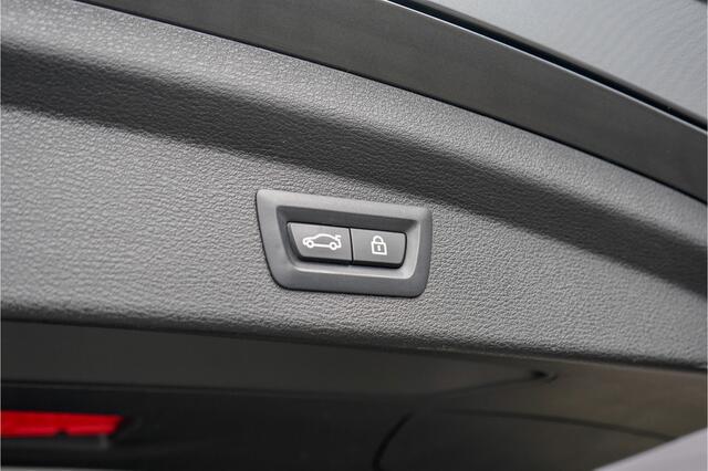 BMW X2 sDrive20i M-Sport Pano Keyless HUD