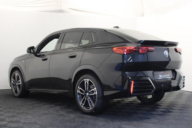 BMW X2 sDrive20i High Executive |Pano|Leder|Stoelverwarming|M-sport