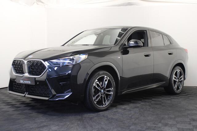 BMW X2 sDrive20i |Pano|Leder|Stoelverwarming|M-sport